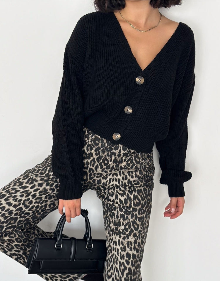 Kadın önü Düğmelitriko Hırka