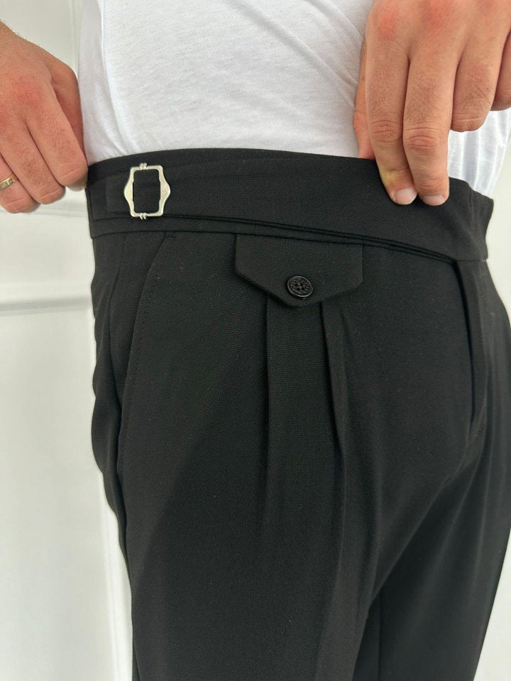 Erkek Bel Toka Detaylı Pileli Old Money Pantolon