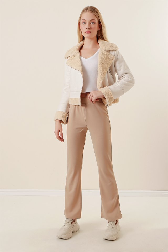 10220 İspanyol Paça Pantolon - Bej