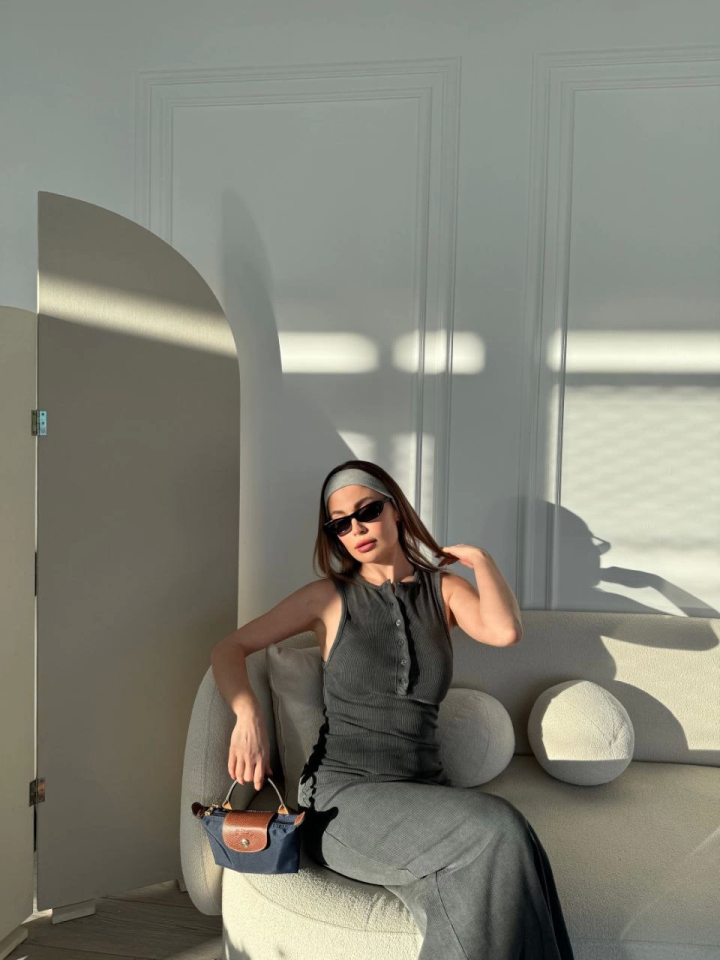 Yırtmaç Detaylı Kolsuz Düğmeli Yıkamalı Uzun Elbise - Antrasit