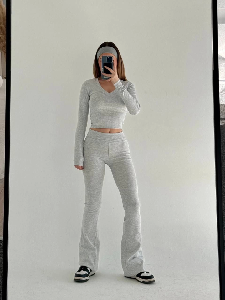 V Yaka Uzun Kollu Bluz İspanyol Paçalı Tayt İkili Takım - Gri