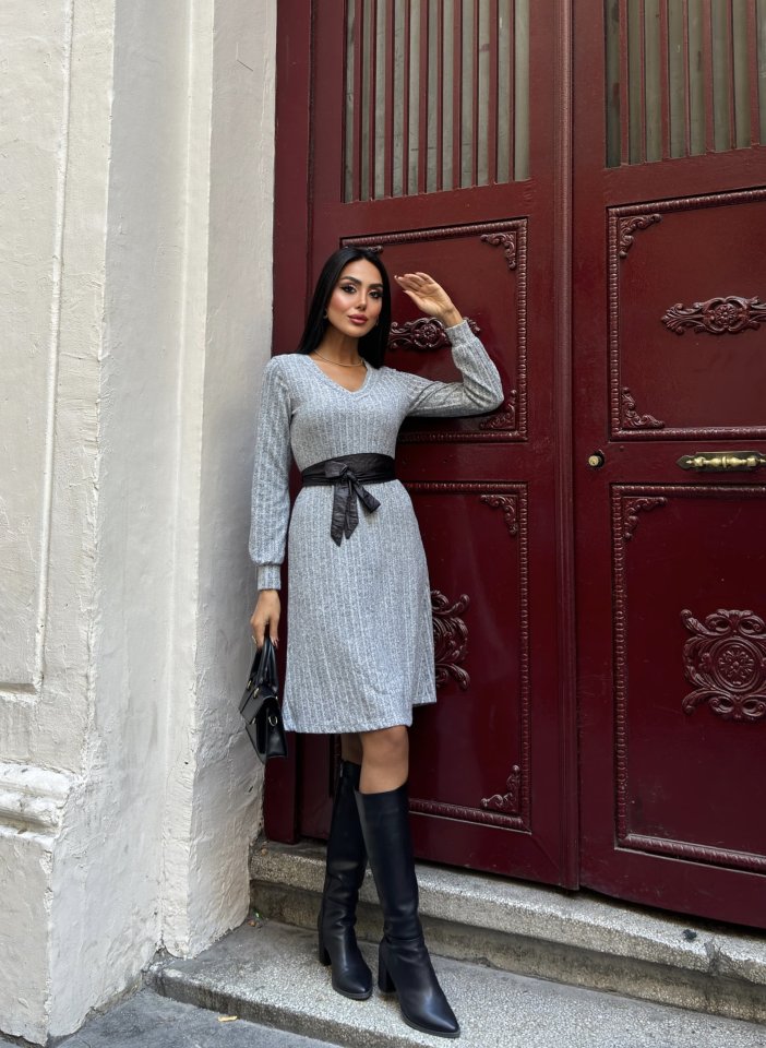 Kadın Uzun Kollu V Yaka Uzun Kol şardonlu Kaşkorse Midi Elbise