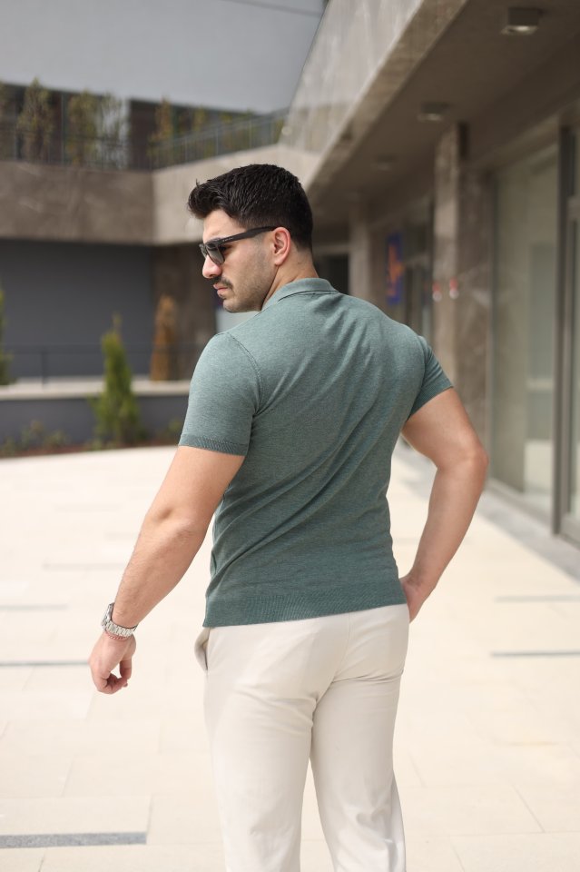 Erkek Polo Yaka Fermuar Detaylı Tişört
