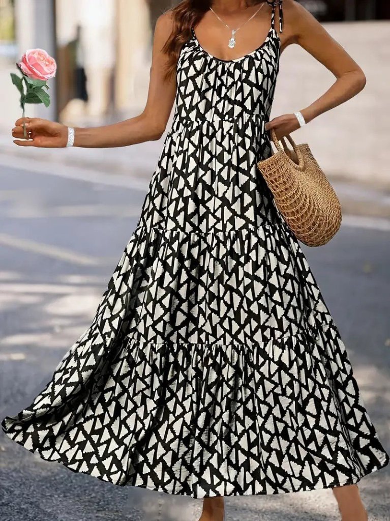 Kadın Askılı Yuvarlak Yaka Fırfırlı Desenli Uzun Bürümcük Elbise