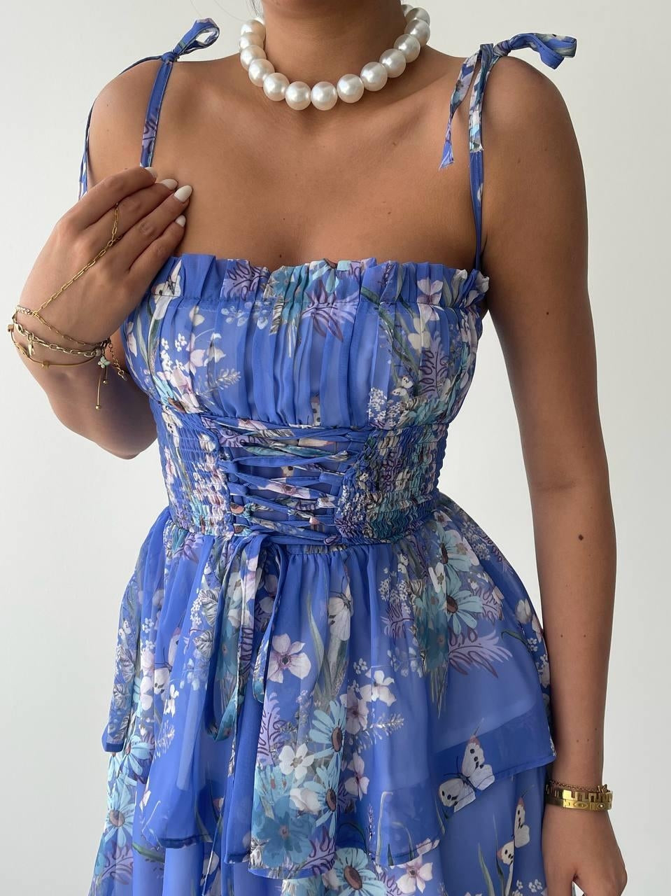 Venlo Beli Lastikli İp Askılı Elbise