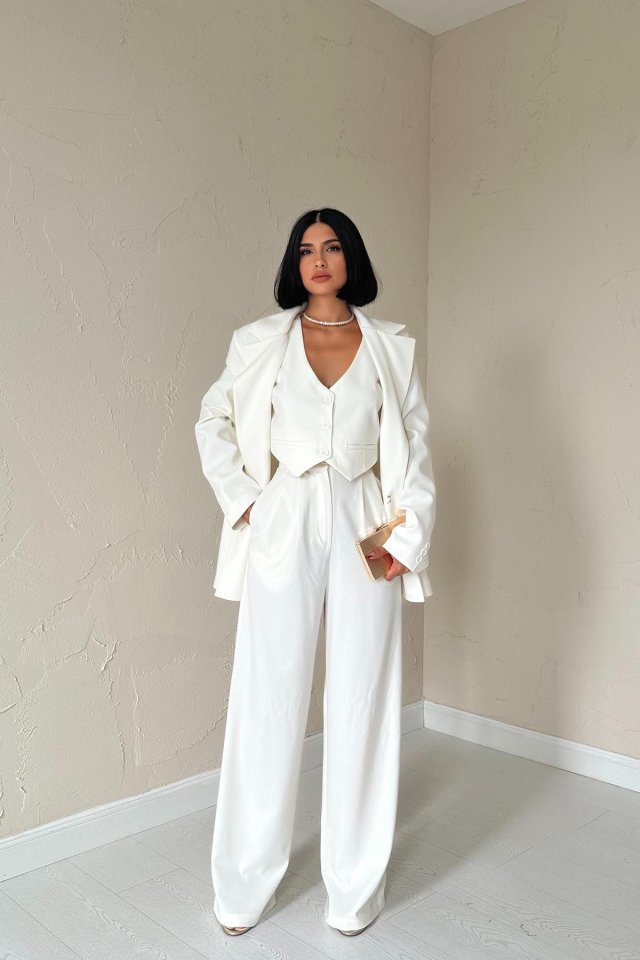 Ekru Klas Ceket Ve Yelek Ve Pantolon Takım