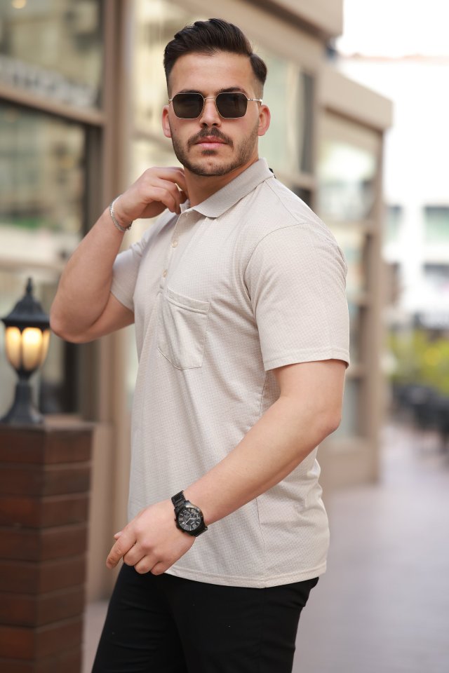 Erkek Yakalı Mini Jakarlı Kısa Kollu T-shirt