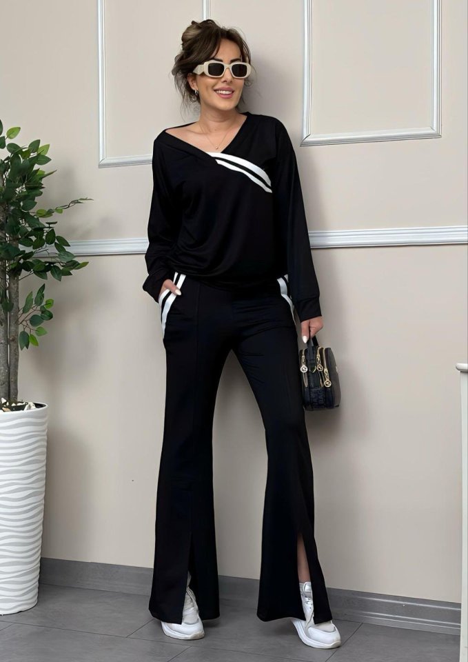 Kadın Ribana Detay Bluz Ve Ispanyol Paça Yırtmaçlı Pantolon Ikili Takım