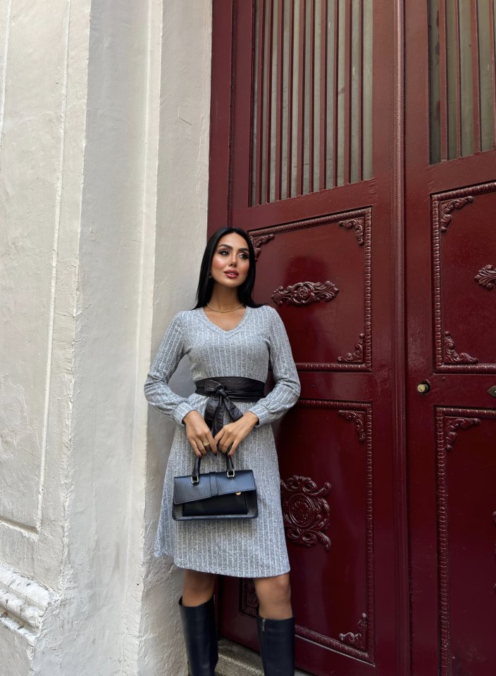 Kadın Uzun Kollu V Yaka Uzun Kol şardonlu Kaşkorse Midi Elbise