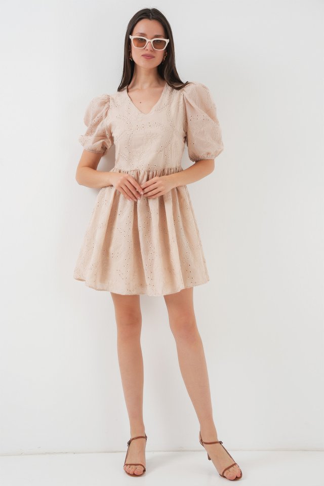 2529 Fistolu Kısa Elbise - Bej