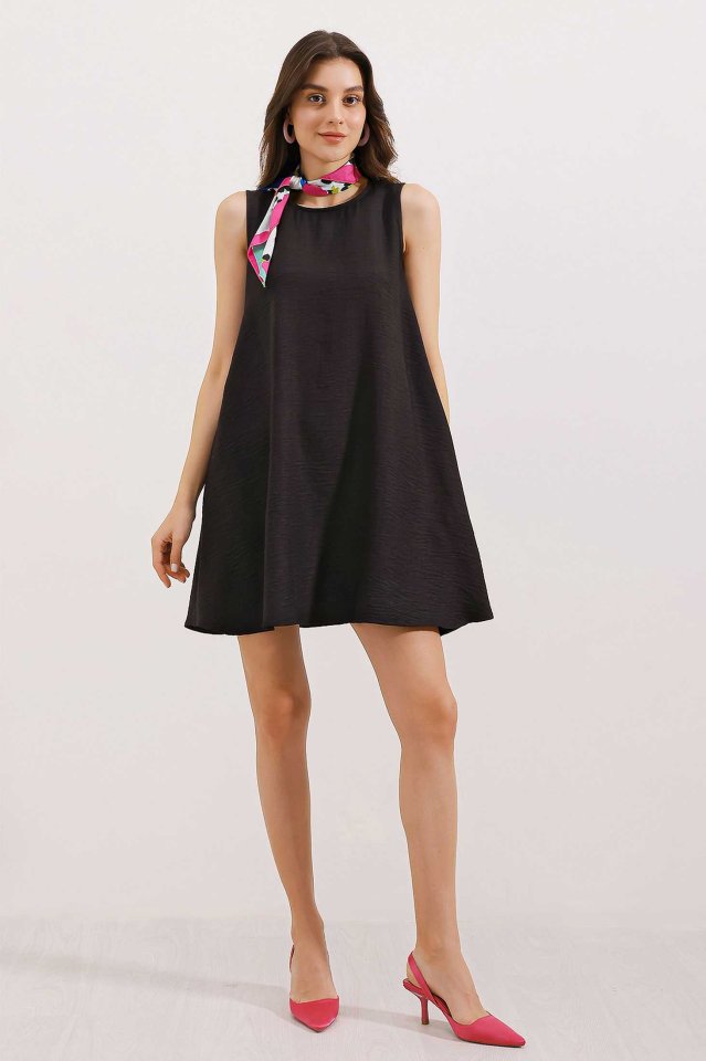 2444 Detaylı Mini Keten Elbise - Siyah