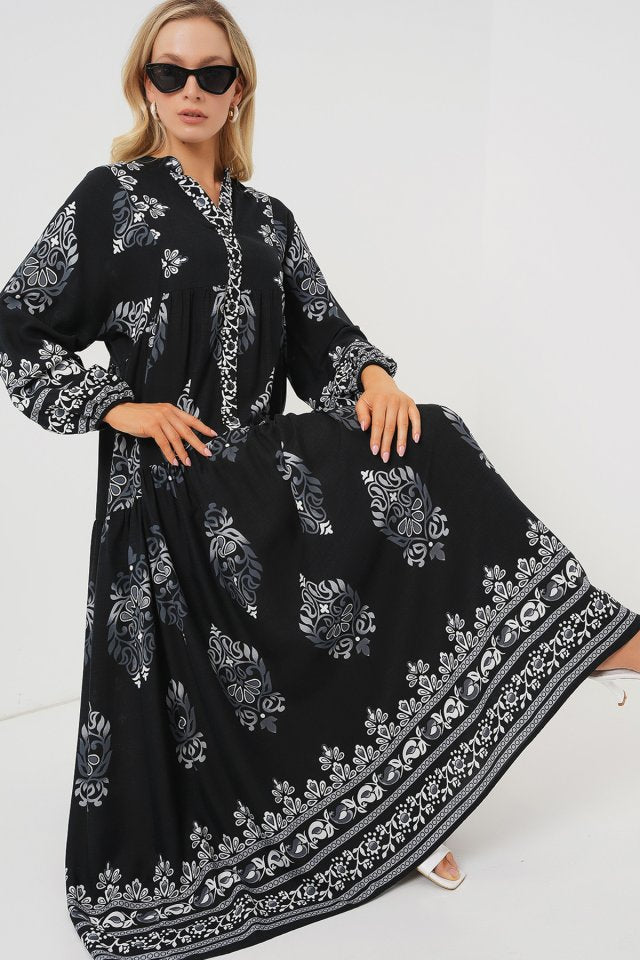 2423 Otantik Desenli Tesettür Elbise - Siyah 11