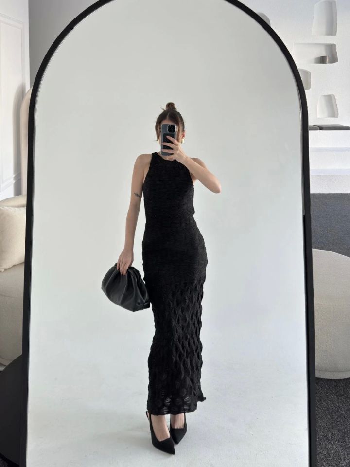 Kolsuz Uzun Elbise - Siyah