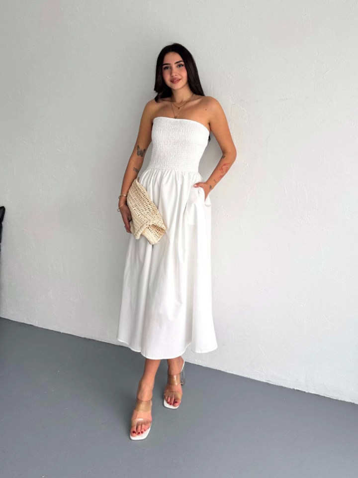 Straplez Pileli Elbise - Beyaz