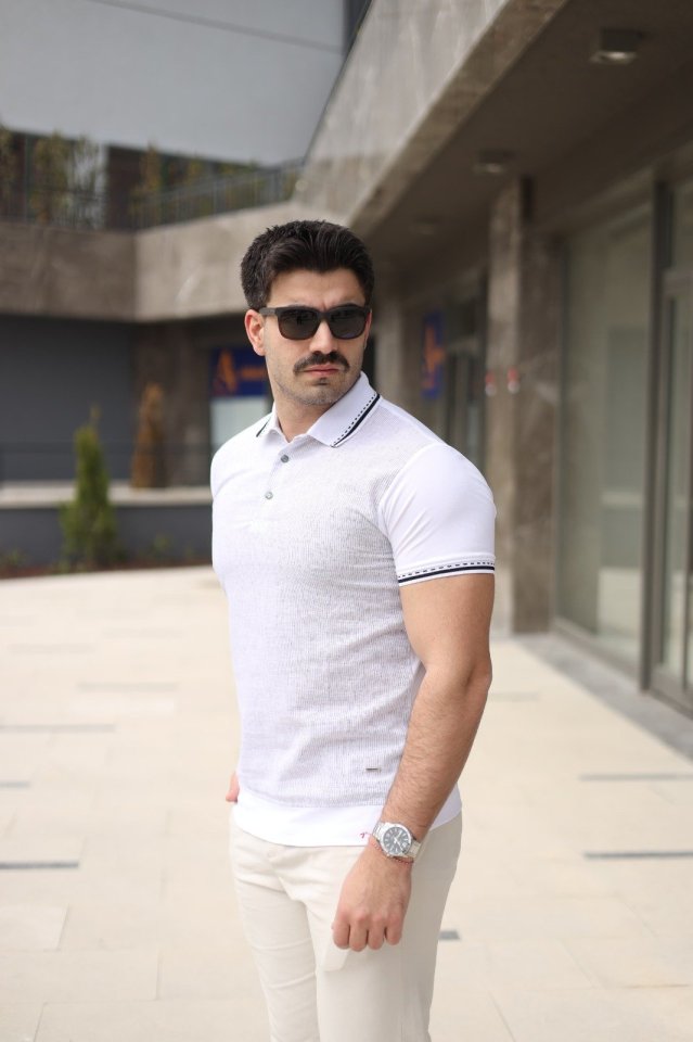 Erkek Polo Yaka Fermuar Detaylı Tişört