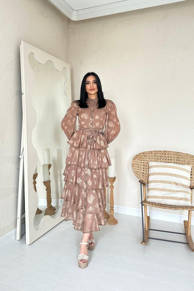 Vizon Valonlu Şeritli Kat Kat Elbise