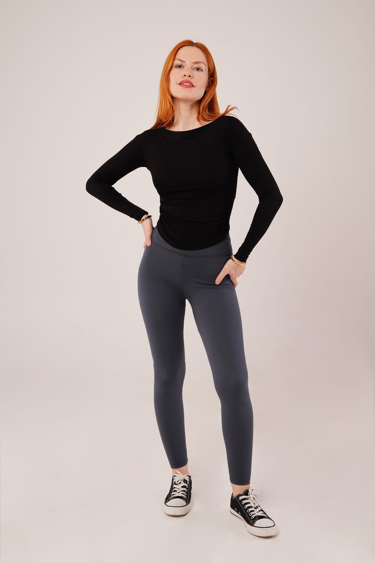 Yaka Detay Uzun Kollu Basic Siyah Bluz