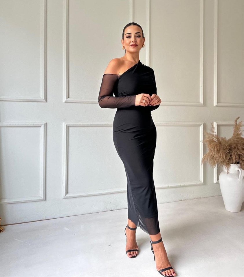 Kadın Uzun Kollu Omuz Dekolteli Içi Astarli Midi Boy Tül Elbise